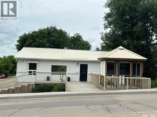 333 Centre Street, Regina Beach, SK 