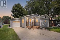97 Dana DRIVE  Essex, ON N8M 1Z9