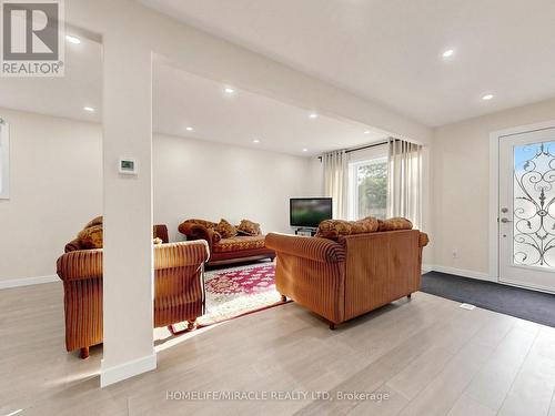 3694 Brandon Gate Drive, Mississauga, ON 