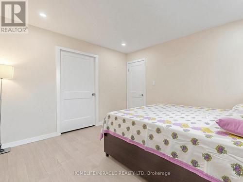 3694 Brandon Gate Drive, Mississauga, ON 