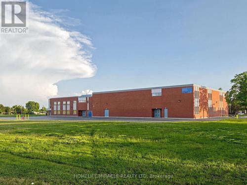 3694 Brandon Gate Drive, Mississauga, ON 