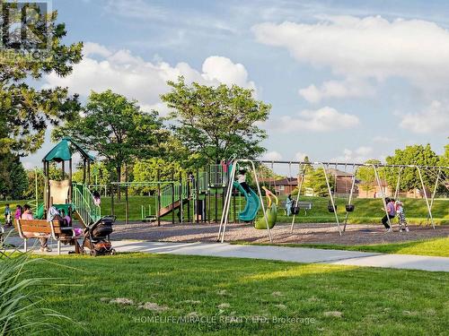 3694 Brandon Gate Drive, Mississauga, ON 
