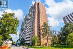 305 - 250 SCARLETT ROAD Toronto, ON M6N 4X5