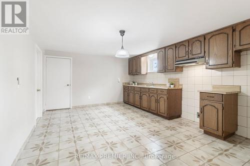 30 Forthbridge Crescent, Toronto, ON 