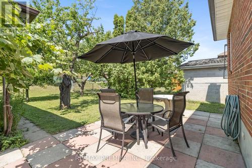 30 Forthbridge Crescent, Toronto, ON 