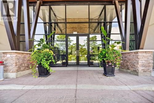 214 - 128 GARDEN DRIVE  Oakville, ON L6K 0H7