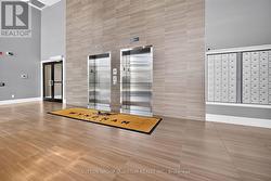 Lobby - 