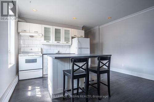 2 - 636 Danforth Avenue, Toronto, ON 