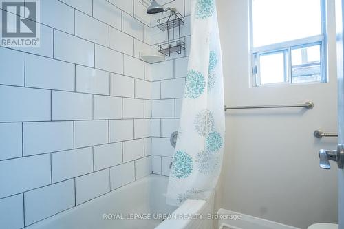 2 - 636 Danforth Avenue, Toronto, ON 