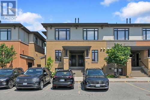 24 BERGERON PRIVATE  Ottawa, ON K1C 0C2