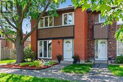 48 - 1900 MARQUIS AVENUE Ottawa, ON K1J 8J2