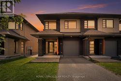 862 QUARTET AVENUE Ottawa, ON K1X 0C7
