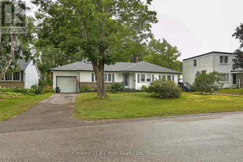 375 PARKHURST CRESCENT  Orillia, ON L3V 4H7
