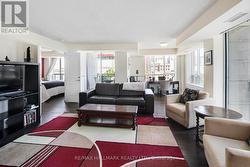 PH09 - 140 SIMCOE STREET Toronto, ON M5H 4E9