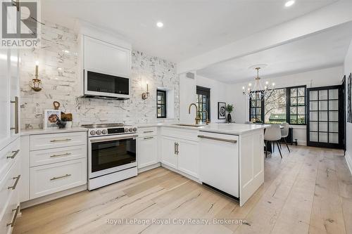 87 University Avenue W, Guelph (Dovercliffe Park/Old University), ON 