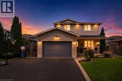 172 HIGHLAND Road W Hamilton, ON L8J 2S6