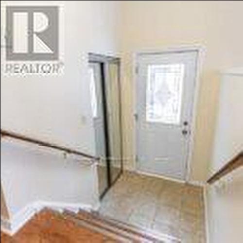 16 Garrow Drive, Hamilton, ON 