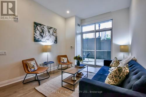 Extra large Sliding Doors - 112 - 58 Lakeside Terrace, Barrie, ON - Indoor Photo Showing Living Room