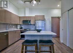 Breakfast Bar - 