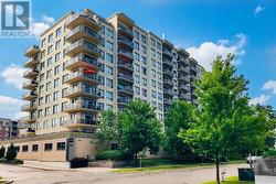 804 - 1998 IRONSTONE DRIVE  Burlington, ON L7L 7P7