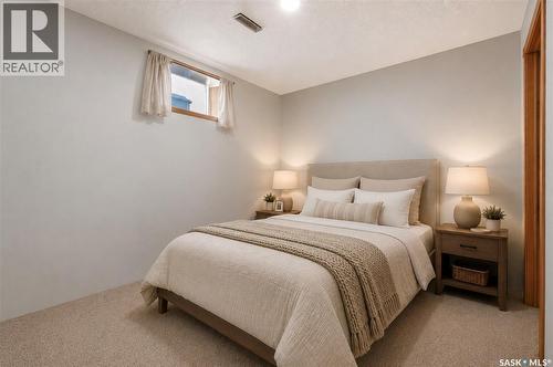 5414 Ballantine Court, Regina, SK 