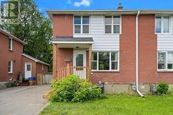 2418 CLEMENTINE BOULEVARD  Ottawa, ON K1V 8E2
