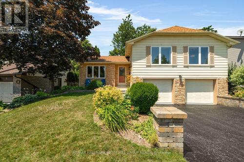 6 OREN BOULEVARD  Barrie, ON L4N 4M1