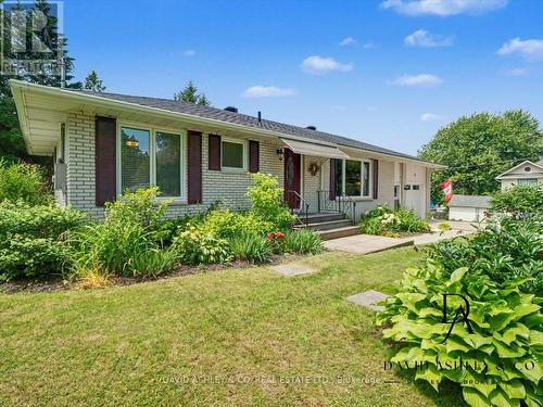 4 QUEEN STREET  Rideau Lakes, ON K0G 1V0