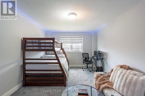 236 Eighth Avenue, New Tecumseth, ON 
