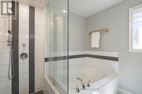 236 Eighth Avenue, New Tecumseth, ON 