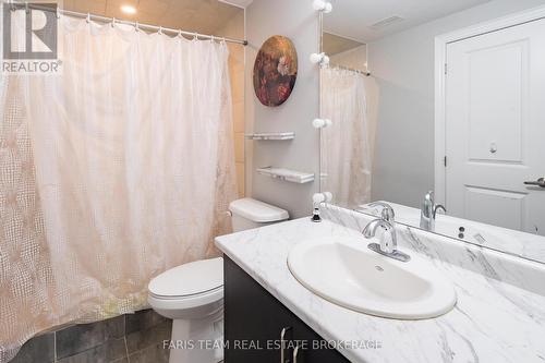 236 Eighth Avenue, New Tecumseth, ON 