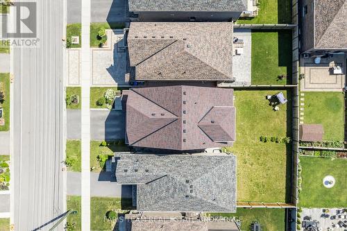 236 Eighth Avenue, New Tecumseth, ON 
