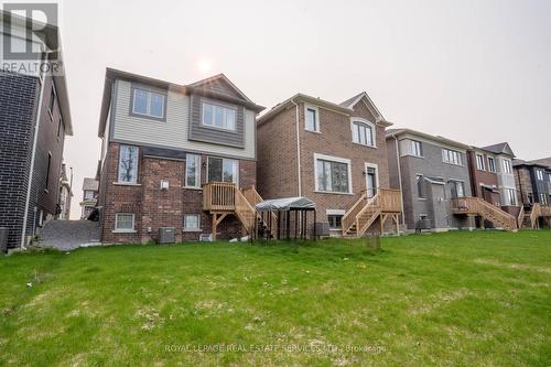 84 Barkerville Drive, Whitby, ON 
