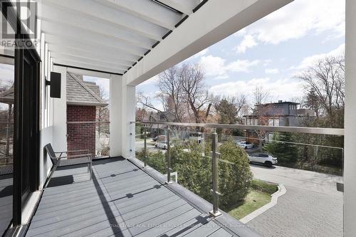647 Montbeck Crescent, Mississauga, ON 