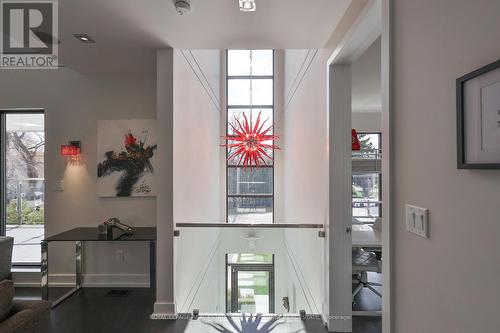 647 Montbeck Crescent, Mississauga, ON 