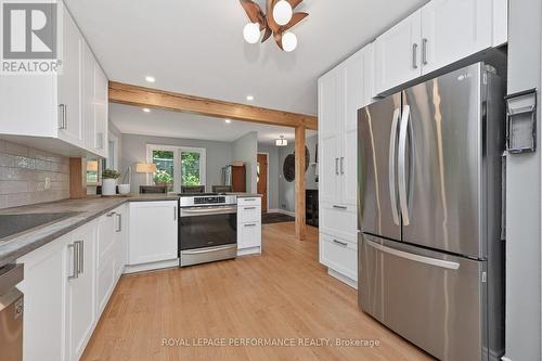 Kitchen - 140 Begonia Avenue, Ottawa, ON 