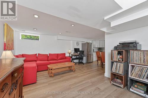 140 Begonia Avenue, Ottawa, ON 