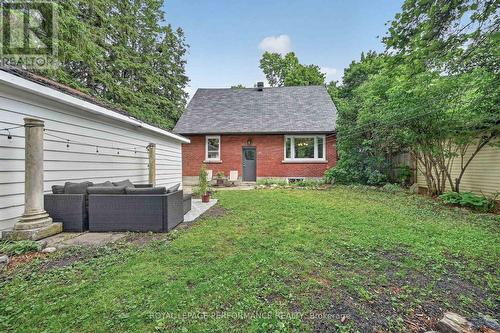 140 Begonia Avenue, Ottawa, ON 