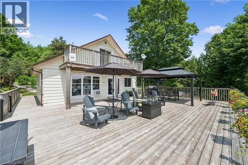 614 Sixth Road E, Mapleton, ON 