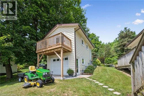 614 Sixth Road E, Mapleton, ON 