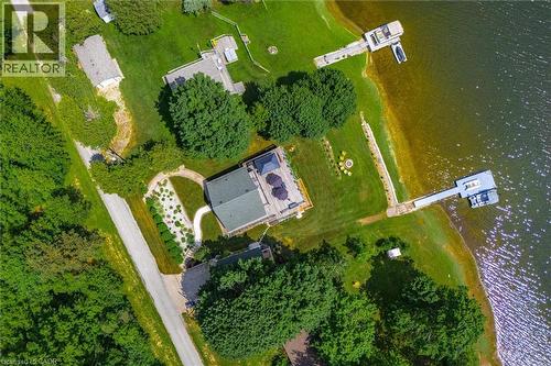 614 Sixth Road E, Mapleton, ON 