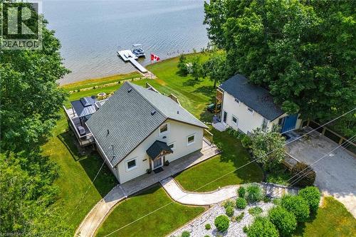 614 Sixth Road E, Mapleton, ON 
