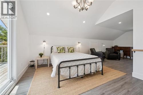 614 Sixth Road E, Mapleton, ON 