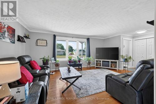 48 Pine Street, South Stormont, ON 