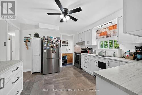 Kitchen - 48 Pine Street, South Stormont, ON 