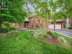 245 APPLEBY ROAD  Hamilton, ON L9G 2V6