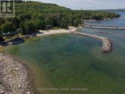430 SILVER BIRCH DRIVE Tiny, ON L9M 0M5