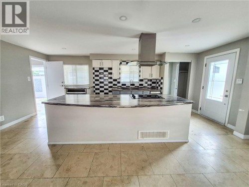 154 Appalachian Crescent, Kitchener, ON - Indoor Photo Showing Kitchen With Double Sink