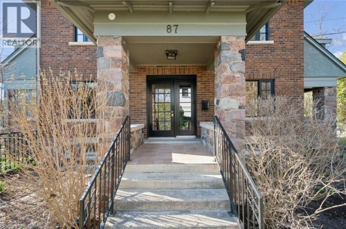 87 University Avenue W, Guelph, ON 