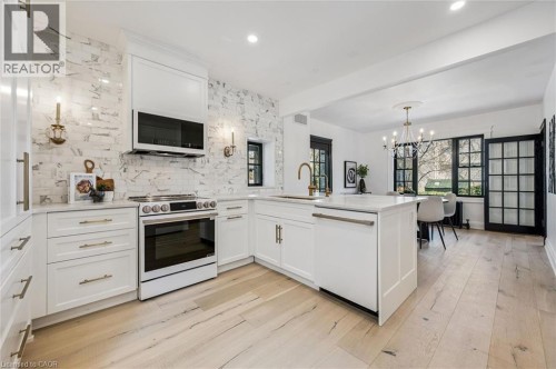 87 University Avenue W, Guelph, ON 